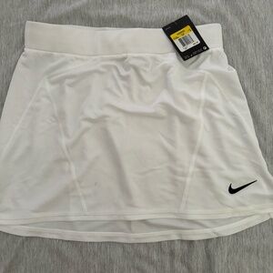 NWT Nike Womens Tennis Skirt Small